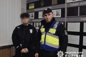 відділок поліції підлітки-мажори