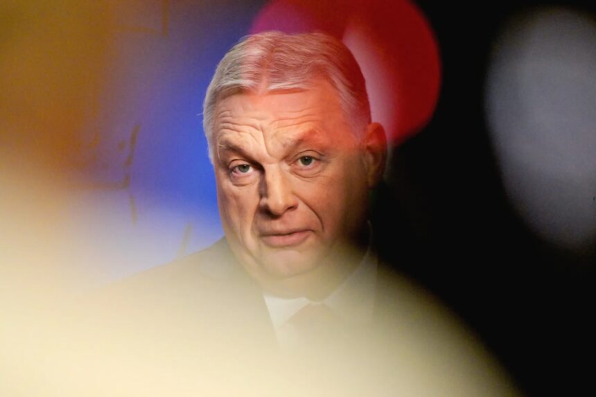 Угорщина відступає, ЄС продовжить санкції проти Росії