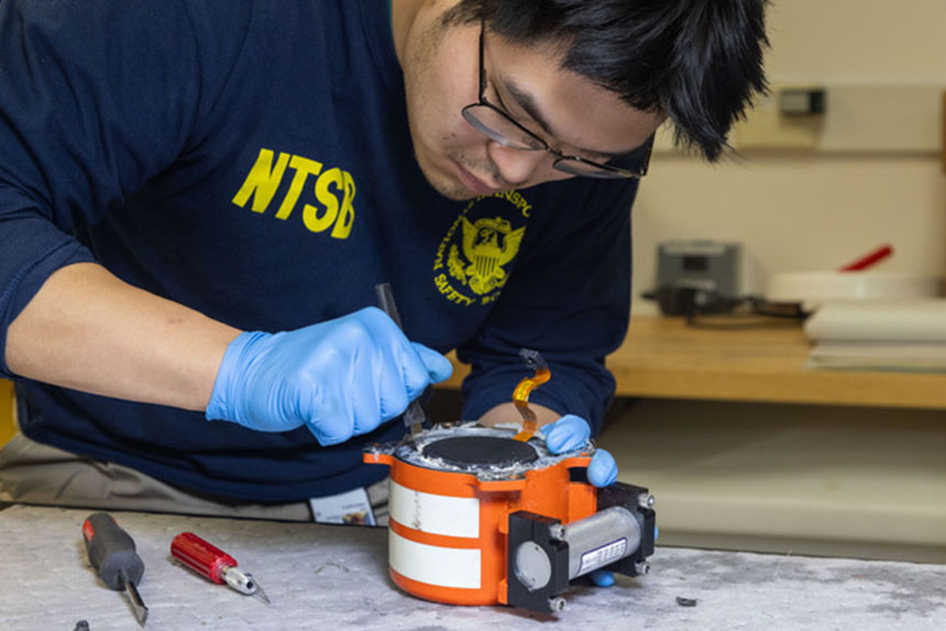 У Вашингтоні знайшли самописці зруйнованого літака