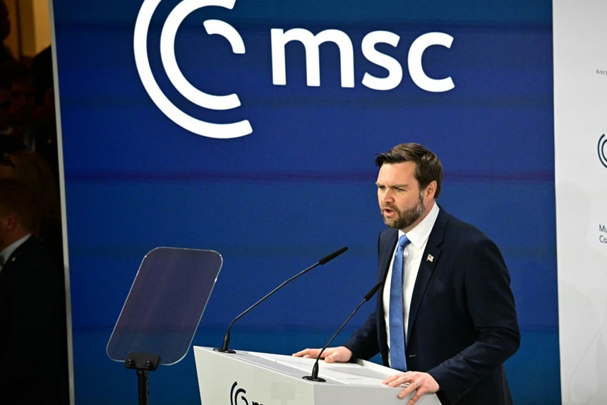 Віцепрезидент США у Мюнхені розкритикував ЄС