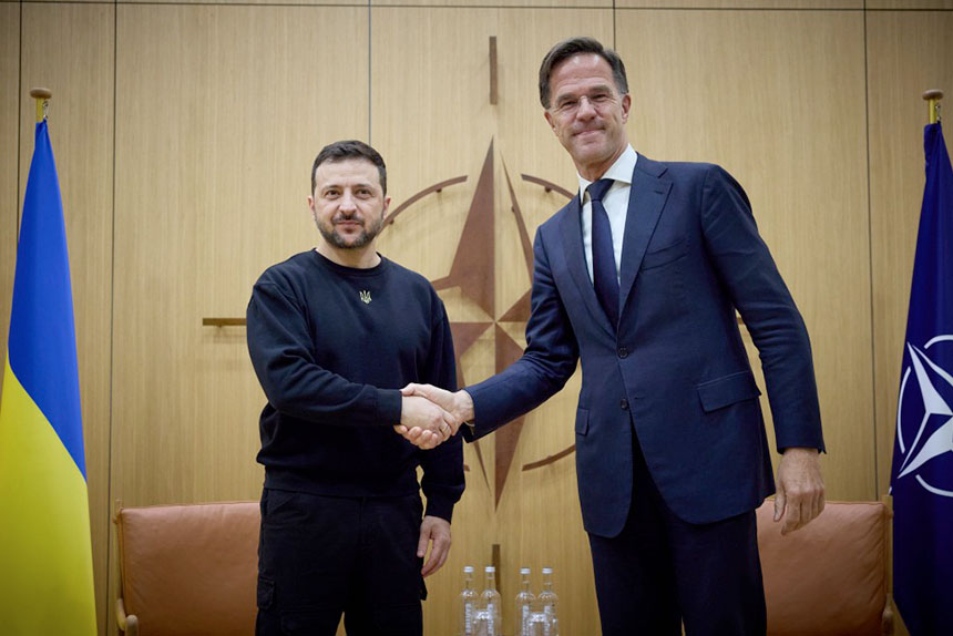 Зеленський провів розмову з Рютте