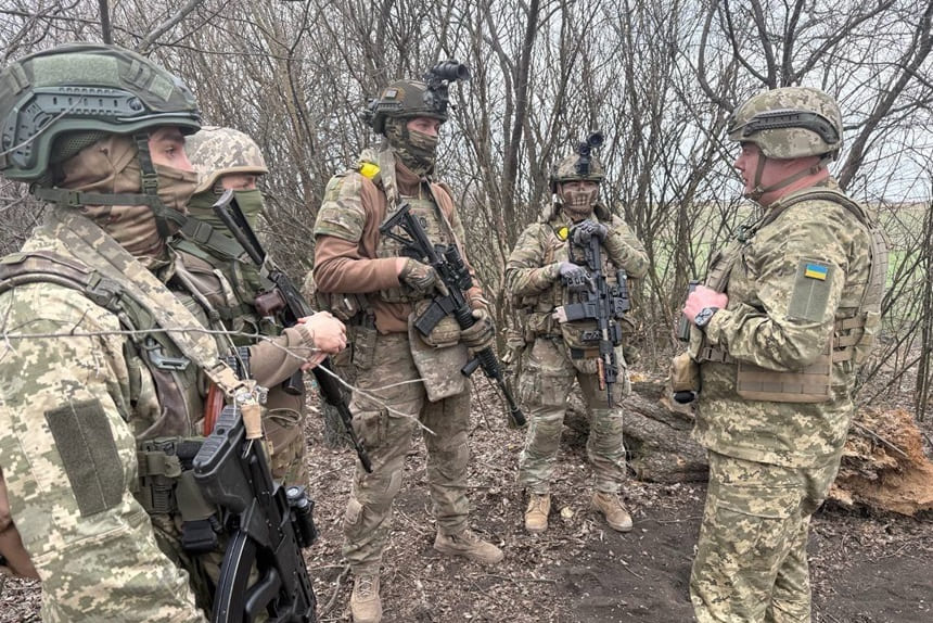 На Донеччині на одній з ділянок фронту ухвалили рішення про відведення сил