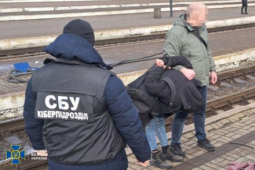 За два дні правоохоронці запобігли чотирьом терактам і диверсіям в Україні