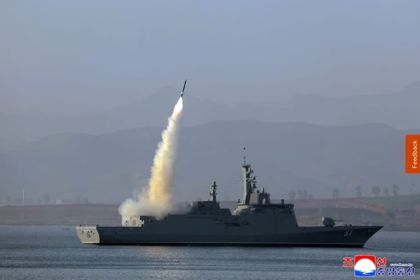 Північна Корея протестувала озброєння нового бойового корабля