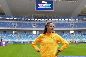 Ярослава Магучіх здобула третю перемогу поспіль, подолавши висоту 2.02 м