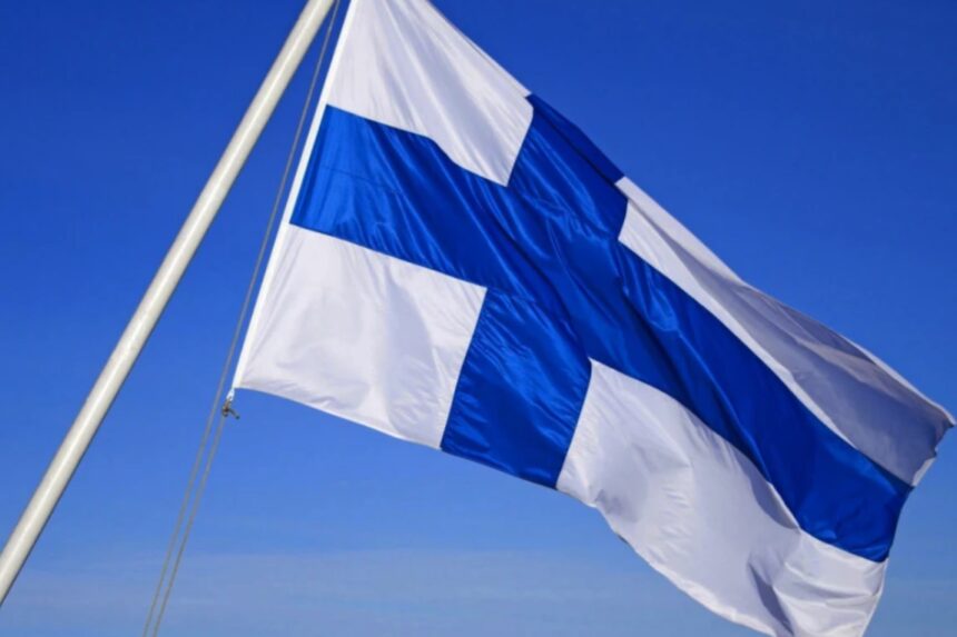 Прапор Фінляндії