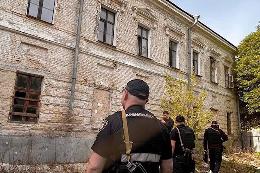 Відповідальність за людські рештки на Подолі лежить на КМДА